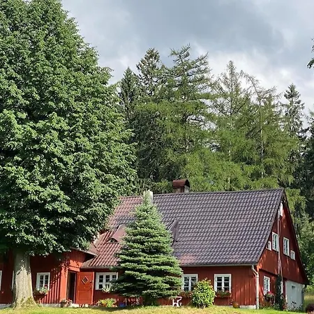 Klimatyczny Dom U Podnoza Sniezki בית נופש *
